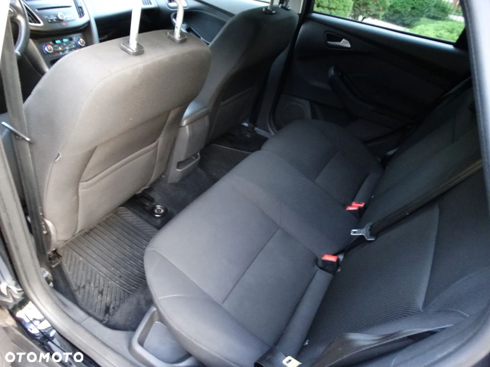 Ford Focus - 14