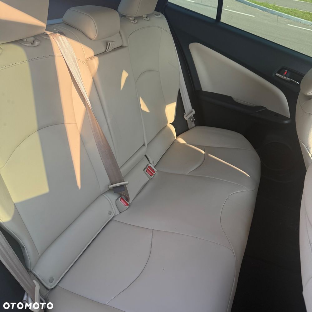 Toyota Prius - 14
