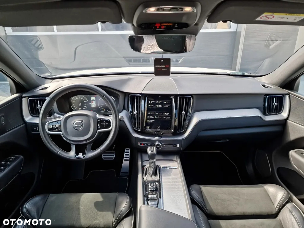 Volvo XC 60 D4 R-Design - 35