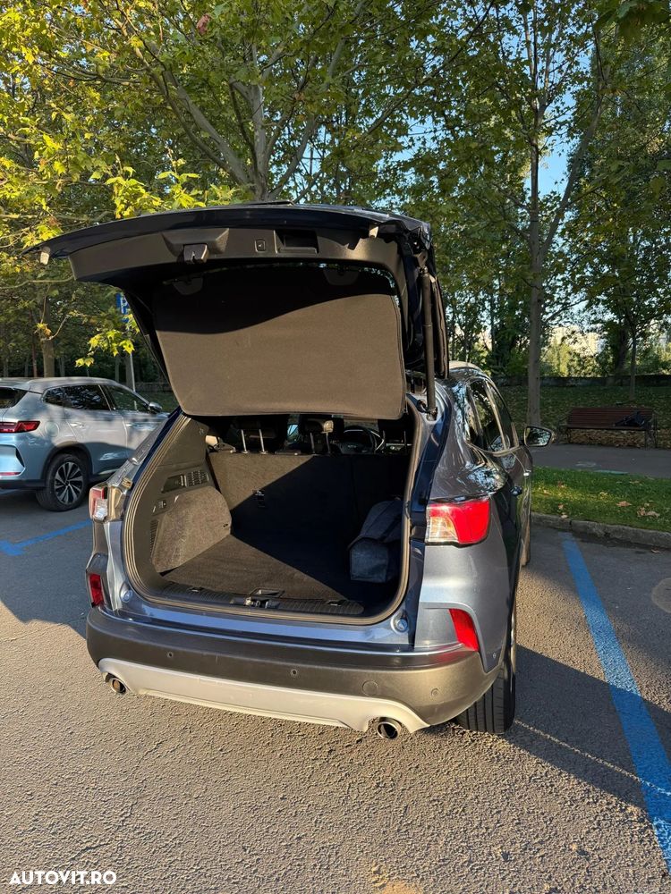 Ford Kuga 2.5 Duratec PHEV Titanium X - 11
