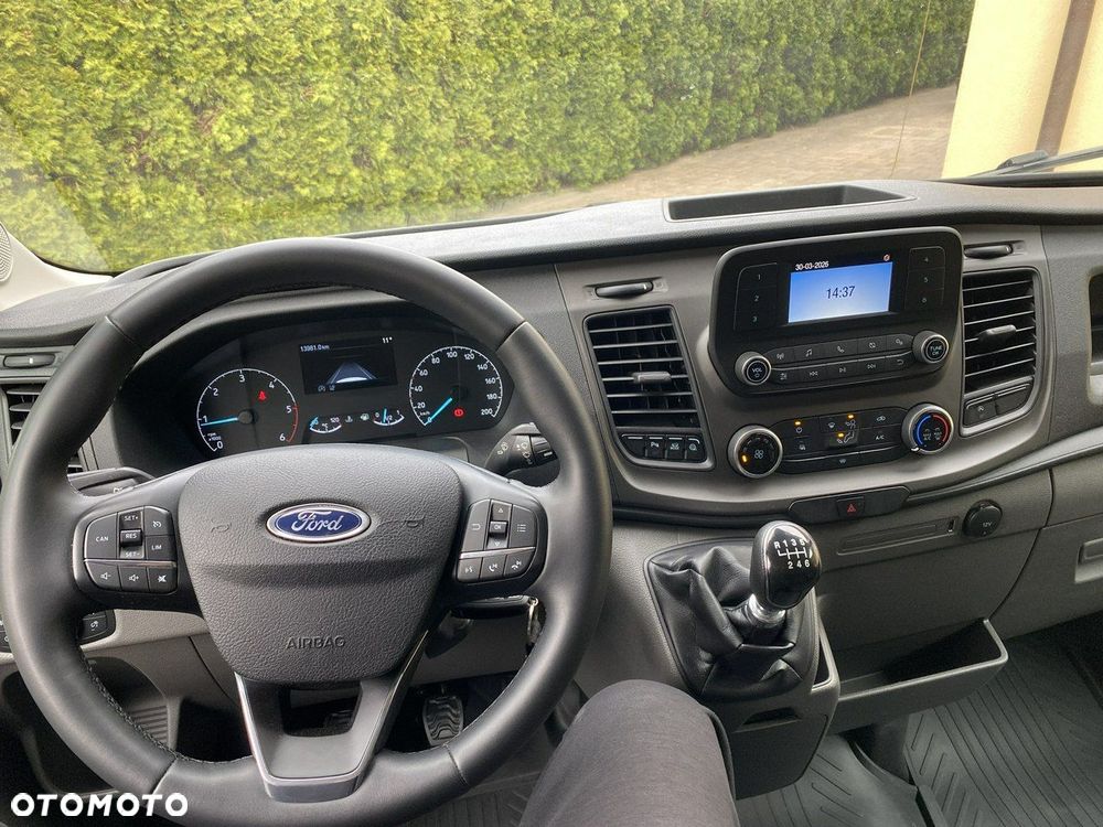 Ford Transit - 15