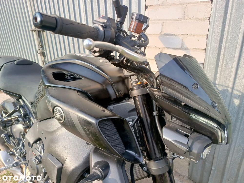 Yamaha MT - 15
