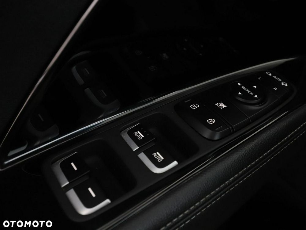 Kia Niro 1.6 GDI PHEV 2WD Spirit - 36