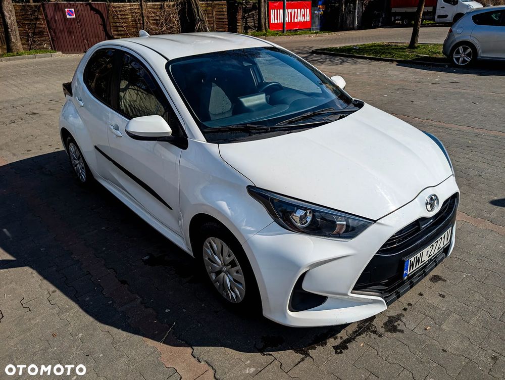 Toyota Yaris VAN - 1