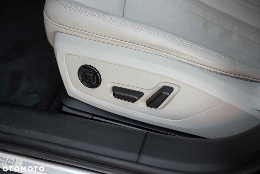 Audi A6 Allroad - 18