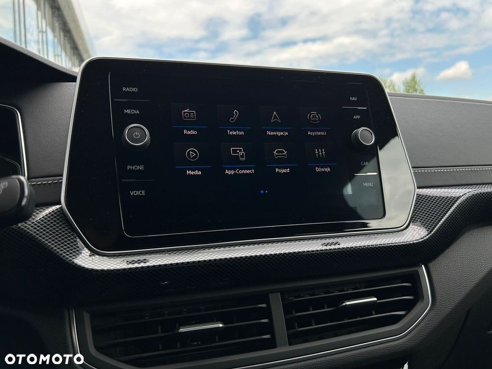 Volkswagen T-Cross - 18