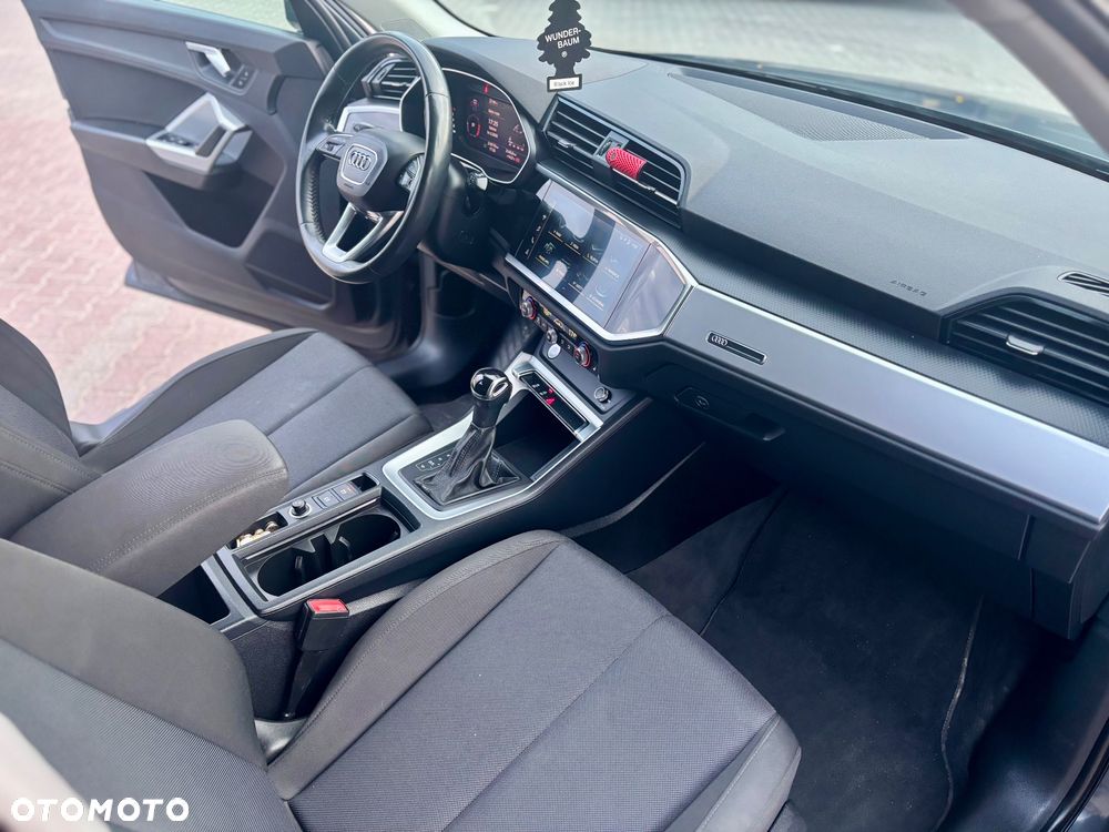 Audi Q3 2.0 TDI S tronic - 17