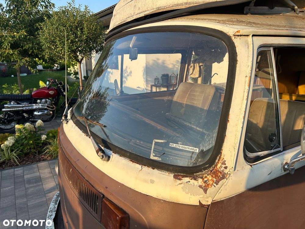 Volkswagen Transporter - 18