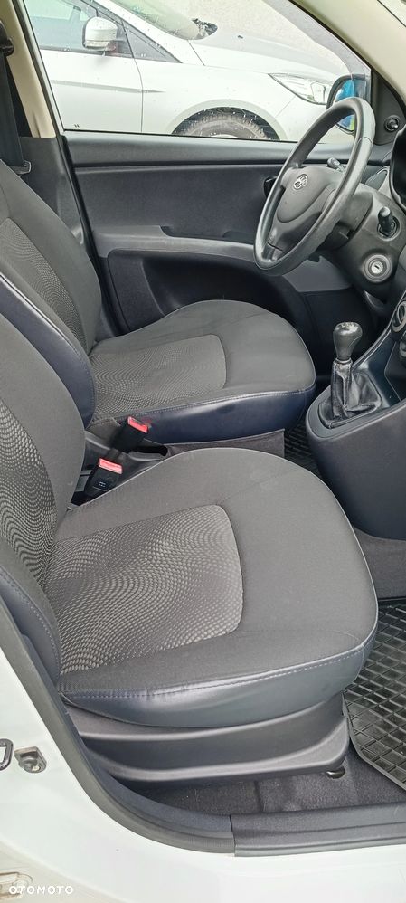 Hyundai i10 1.1 Edition 20 - 14
