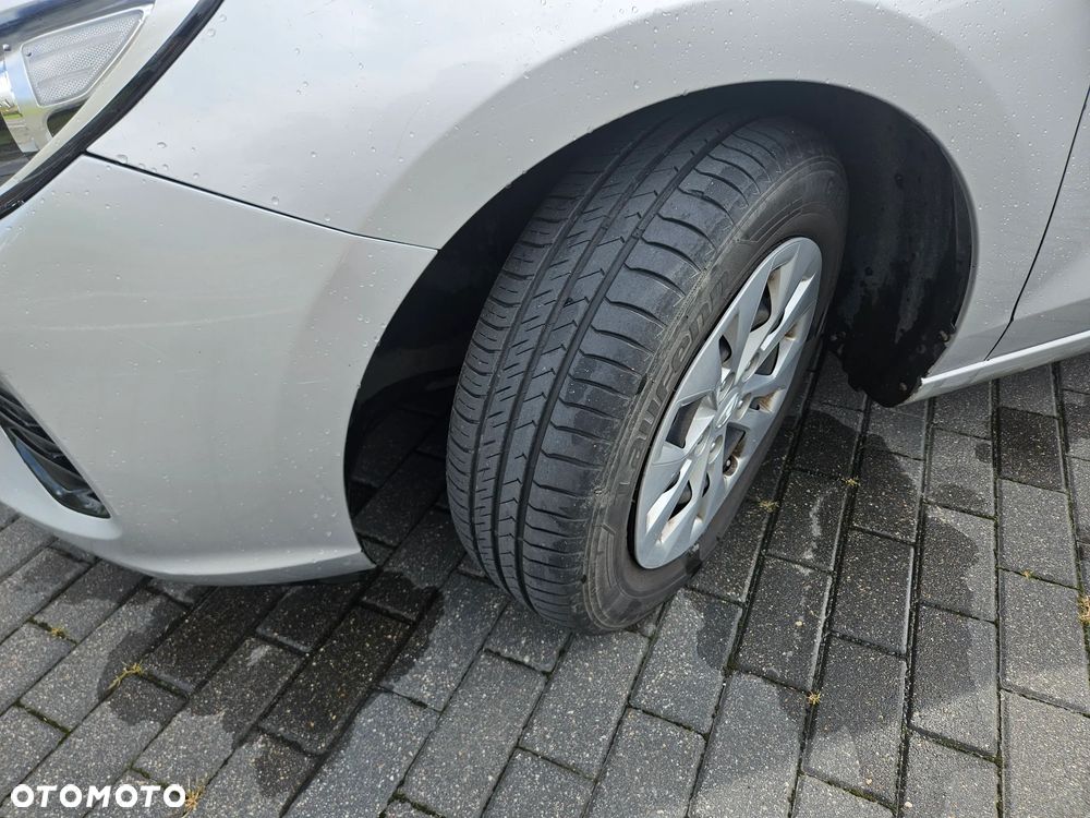 Hyundai i30 1.6 D Comfort - 5