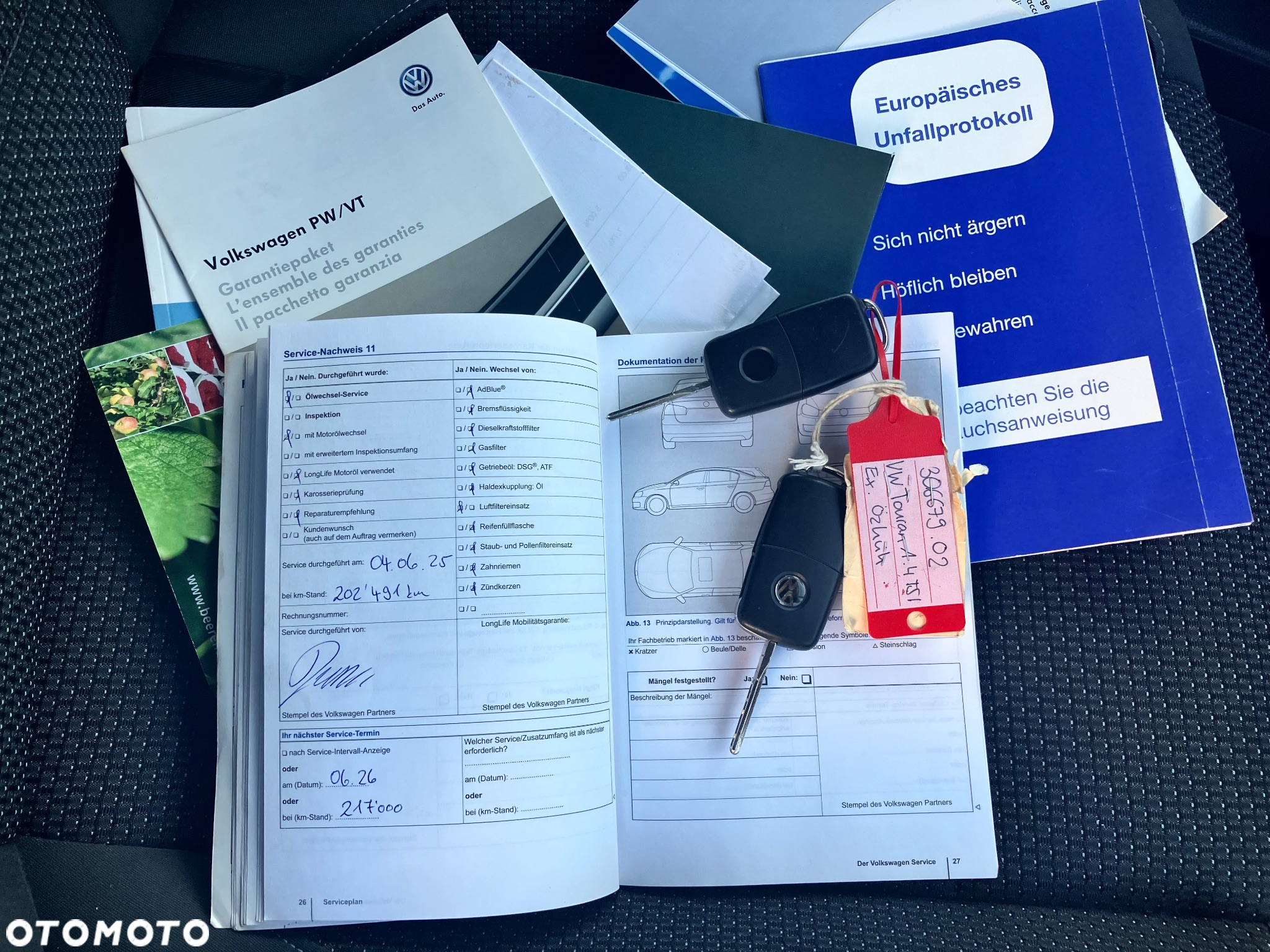Volkswagen Touran 1.4 TSI DSG Highline - 30