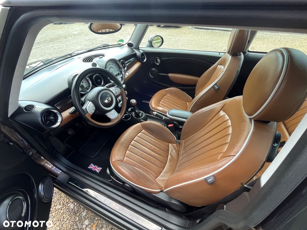 MINI Cooper 50 Mayfair - 26