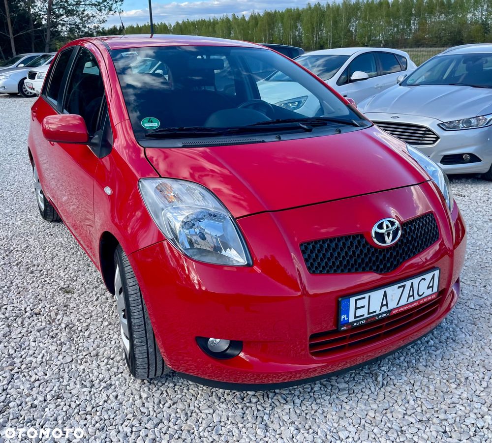 Toyota Yaris 1.3 Luna Hit - 28