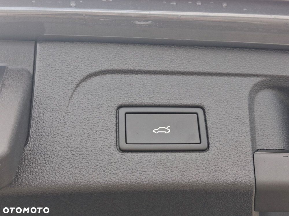 Volkswagen Touran - 8