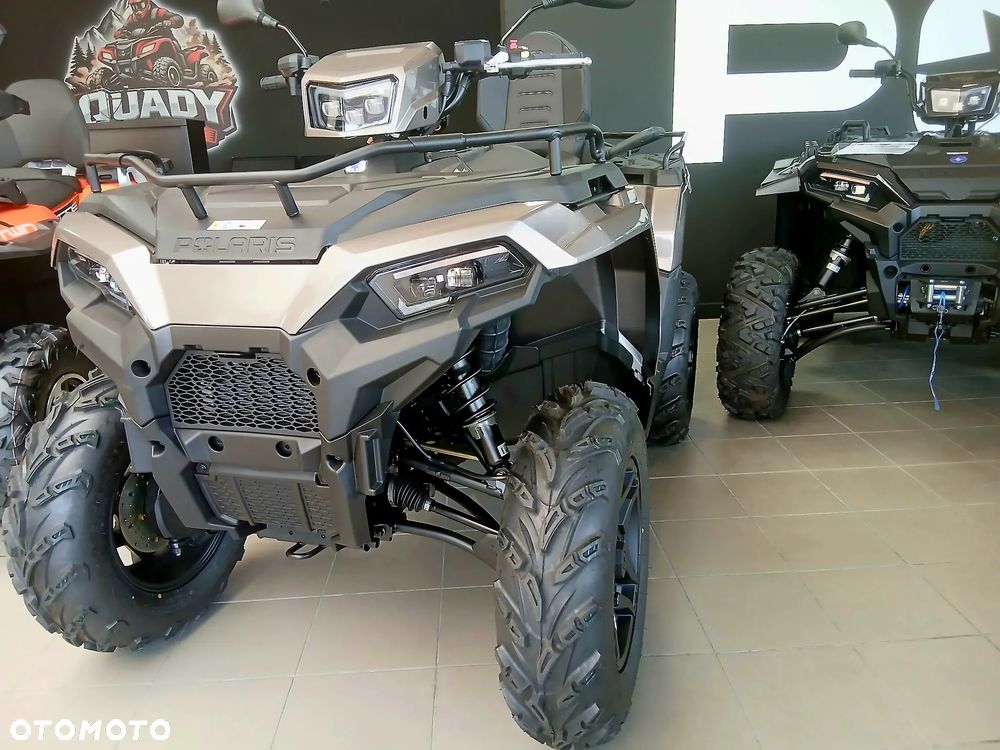Polaris Sportsman - 4