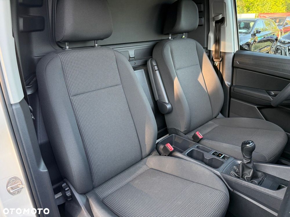 Volkswagen Caddy - 18