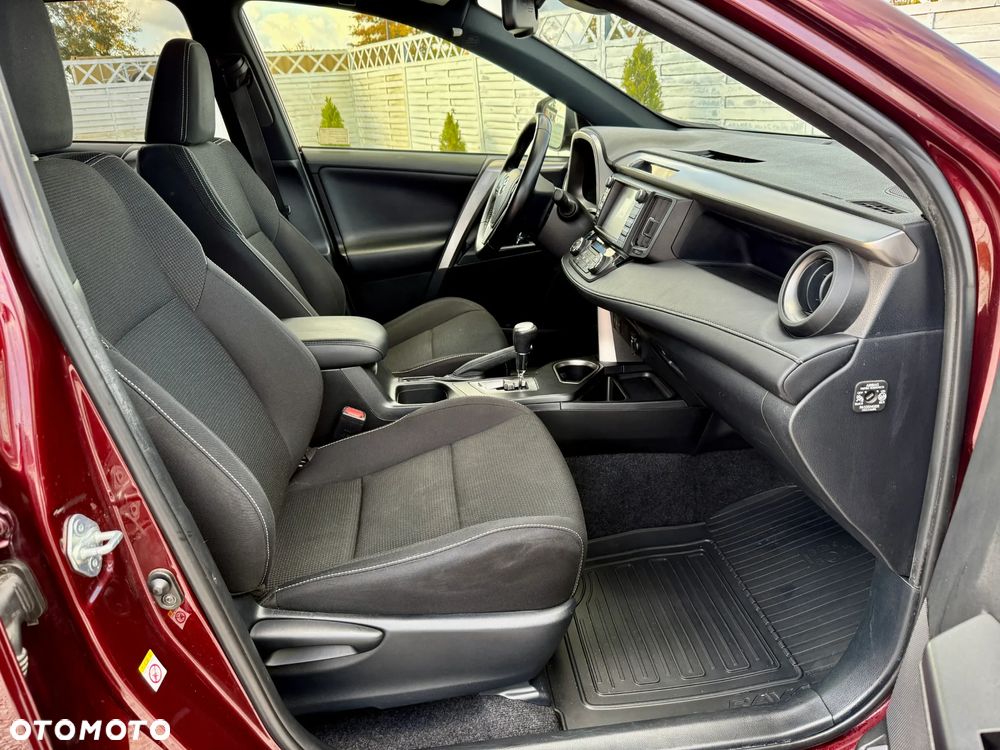 Toyota RAV4 Hybrid Premium 4x4 - 5