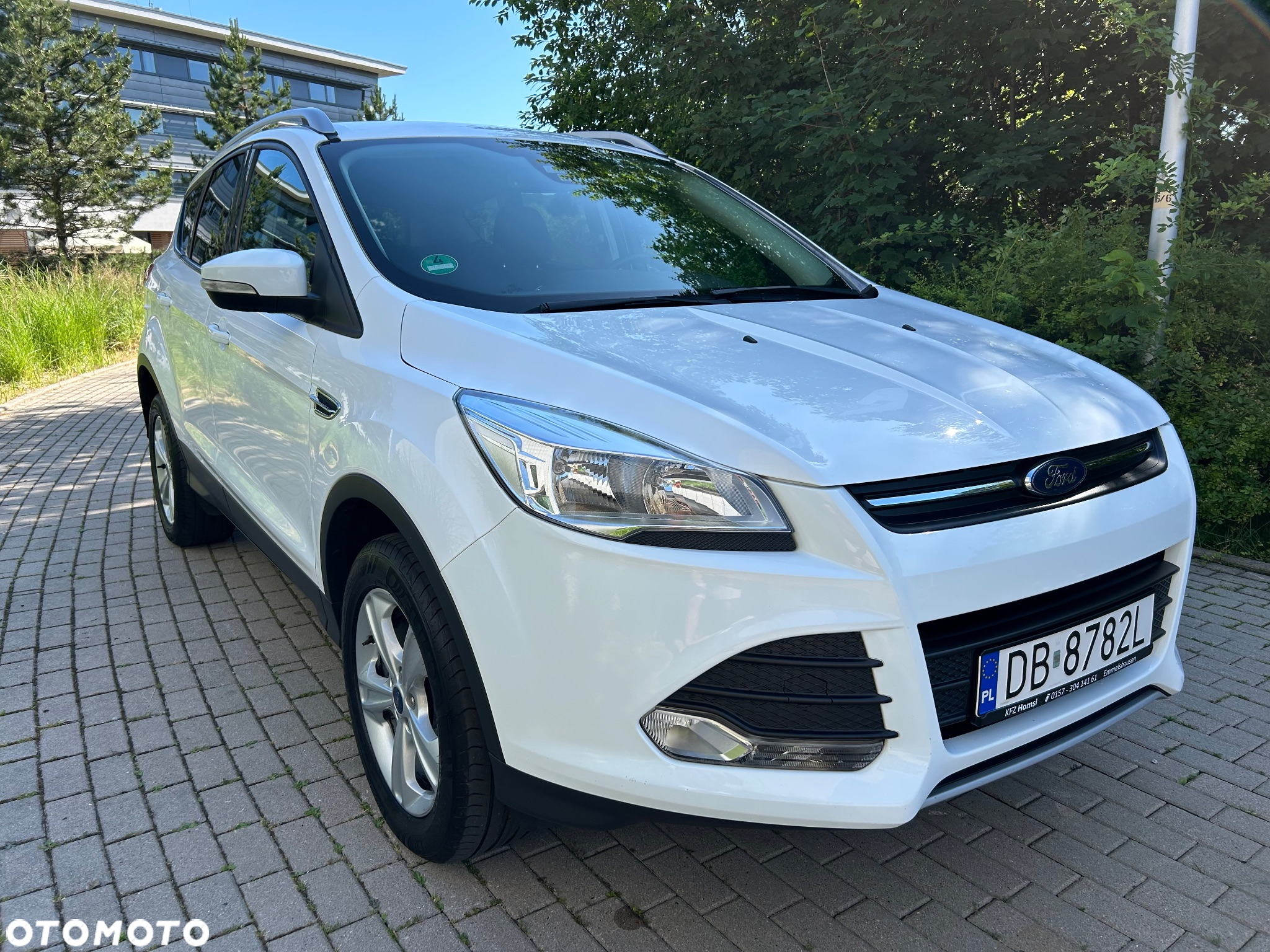 Ford Kuga 1.5 EcoBoost 2x4 Titanium - 5
