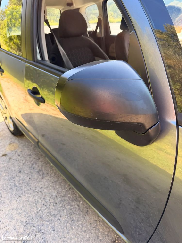 Citroën C3 Picasso 1.6 HDi Confort Airdream - 10