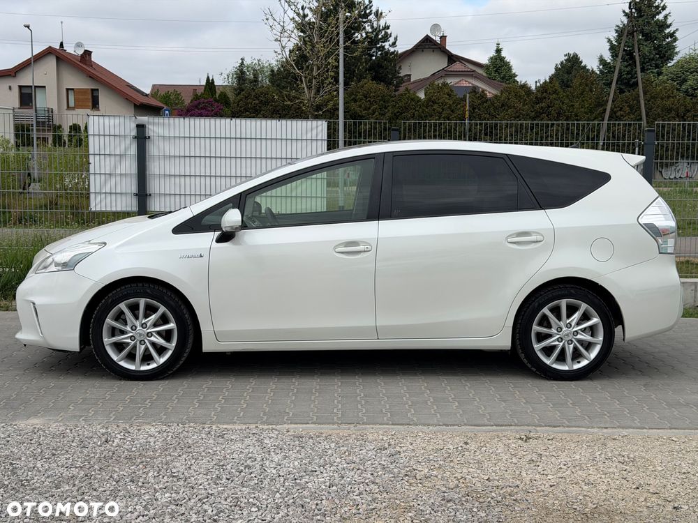 Toyota Prius+ (Hybrid) Comfort - 2