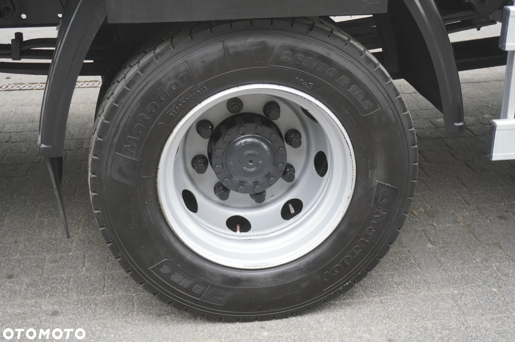 Iveco urocargo 12.210 / Kontener 18 EPAL / 130 tys. km! / Winda Dhollandia 1500 kg - 14