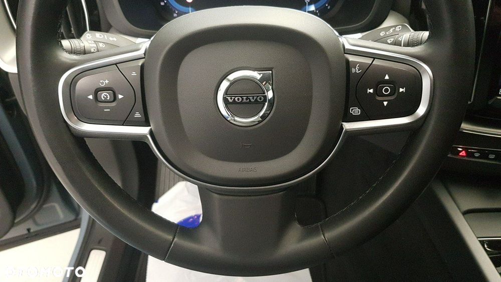 Volvo XC 60 - 24