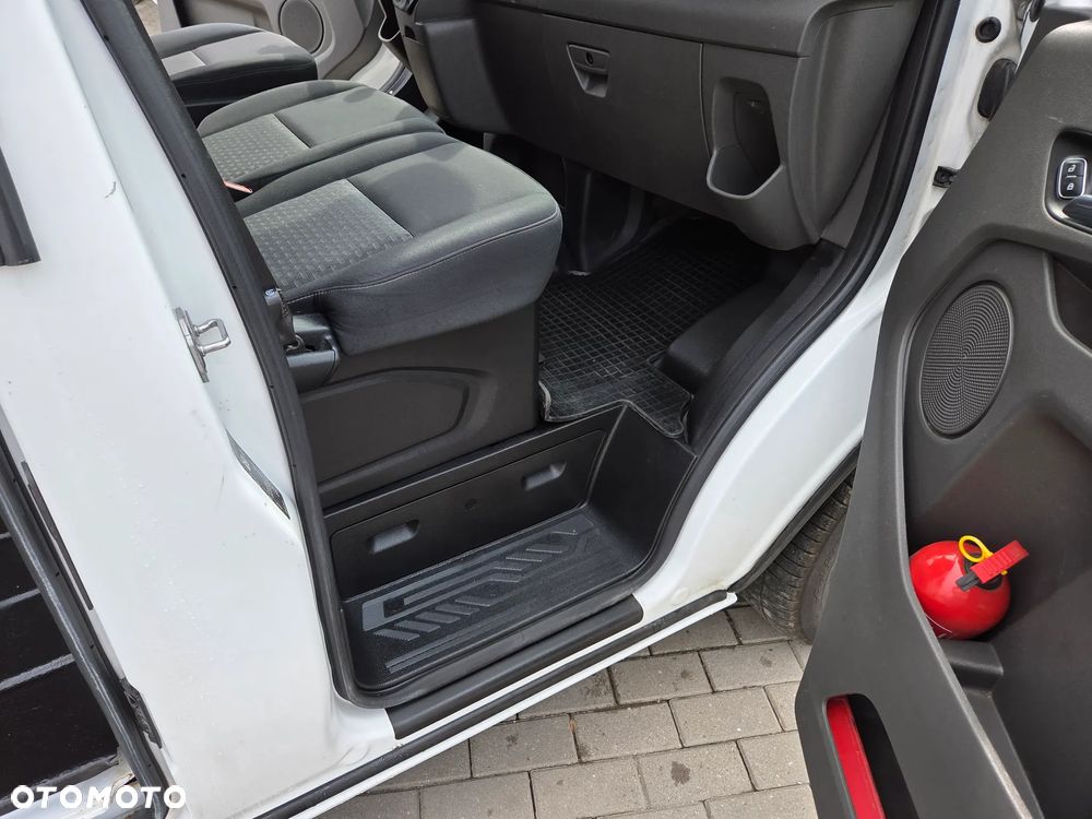 Ford Transit Custom Kombi-Van 340 L2H1 Trend - 26