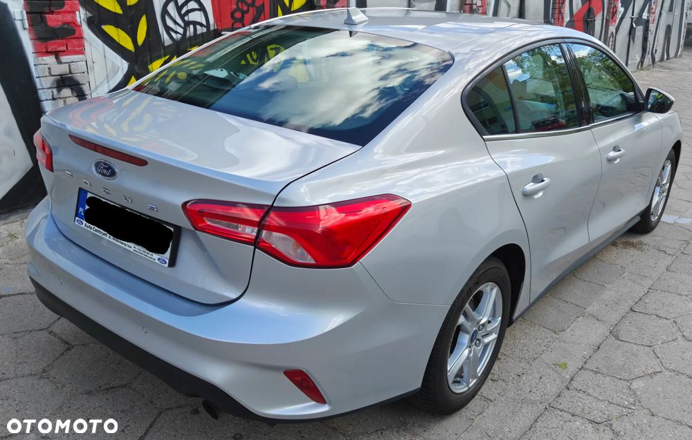 Ford Focus 1.0 EcoBoost Connected - 3