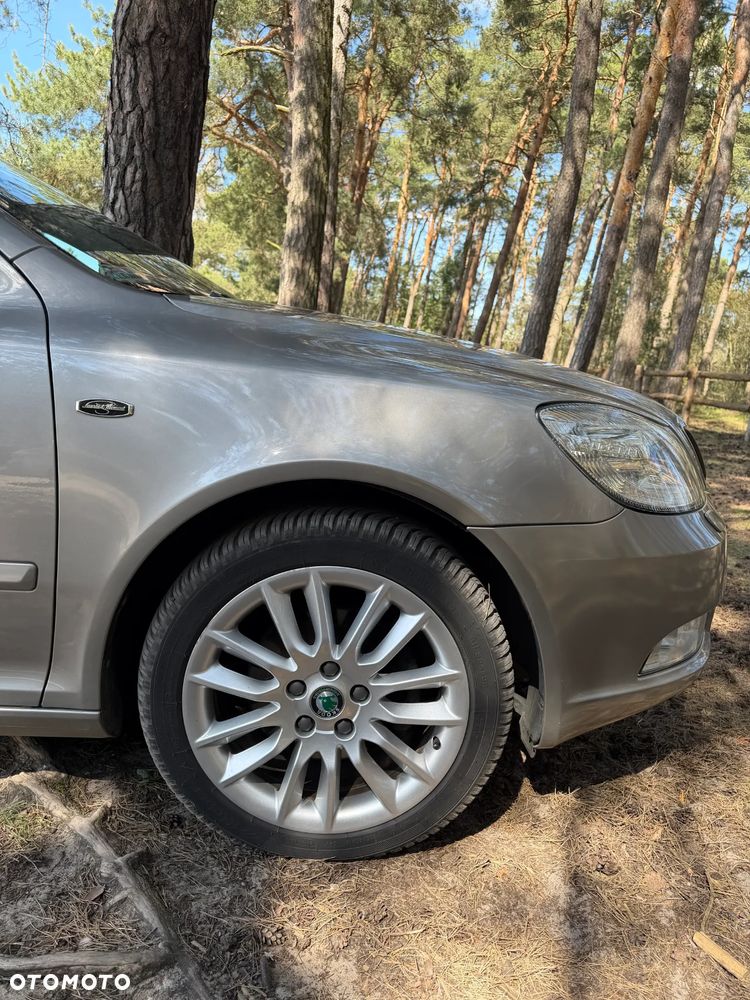 Skoda Octavia 1.8 TSI L&K DSG - 2