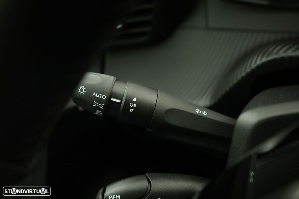 Peugeot e-208 50 kWh Active - 17