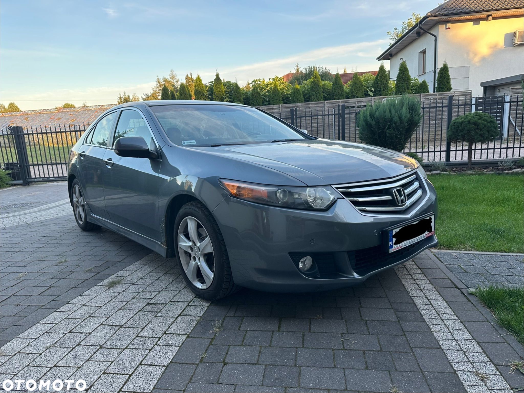 Honda Accord - 1