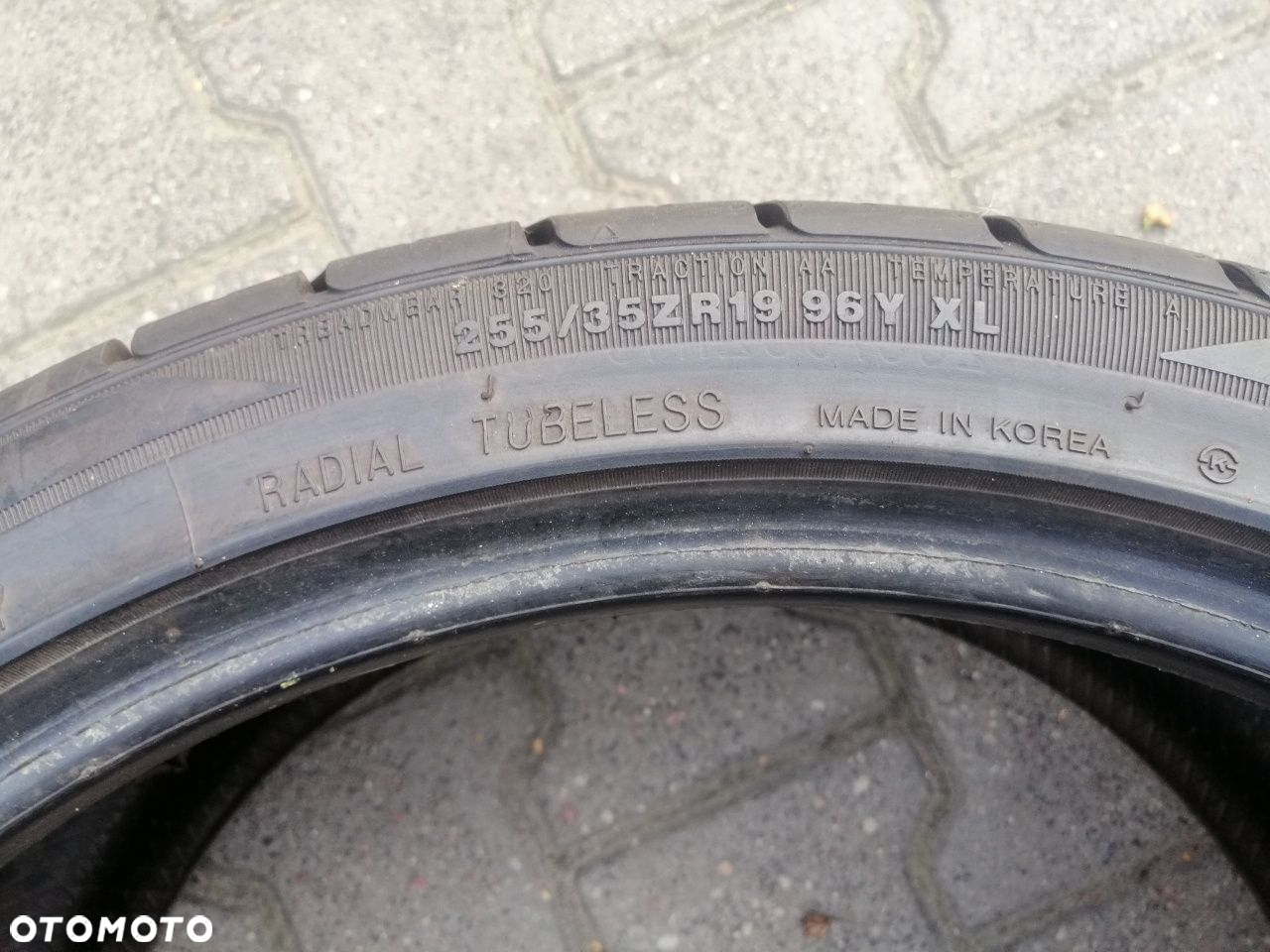 255/35ZR19 96Y XL Kumho Ecsta SPT - 4