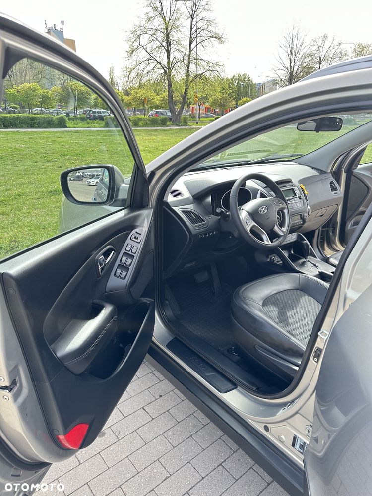 Hyundai ix35 2.0 4WD Automatik Premium - 2