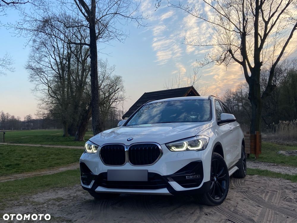 BMW X1 sDrive18i Sport Line - 2