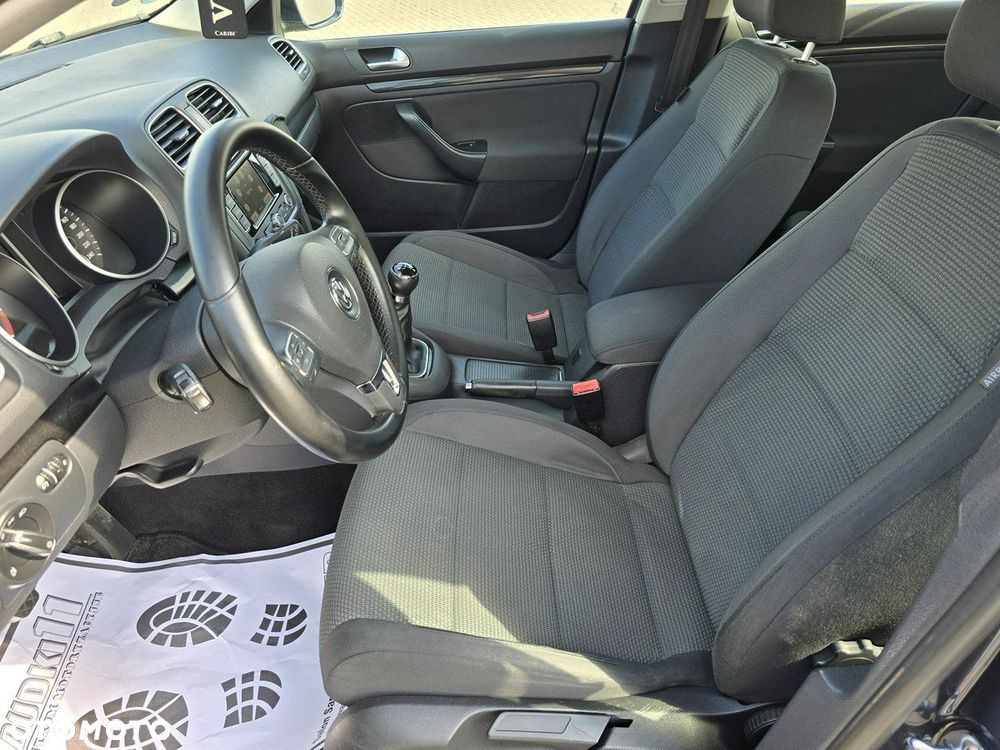 Volkswagen Golf - 14
