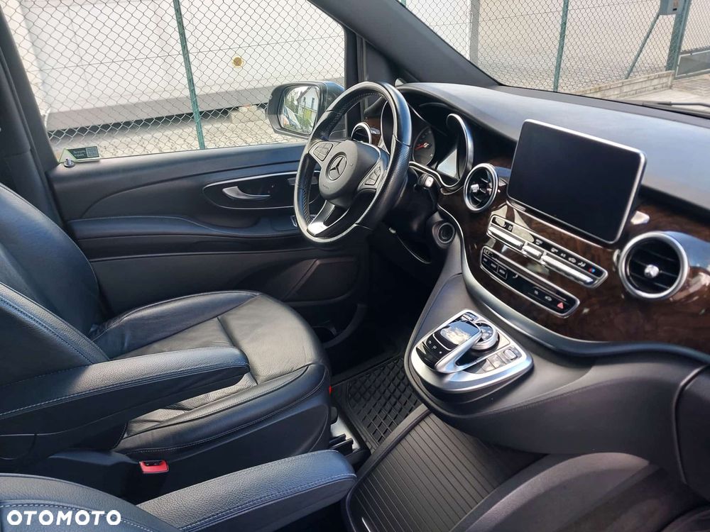 Mercedes-Benz Klasa V 250 (BlueTEC) d Avantgarde 7G-Tronic - 18