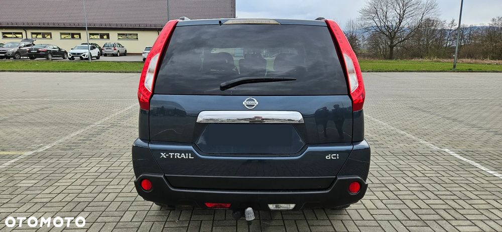 Nissan X-Trail 2.0 dCi 4x4 DPF Platinum - 19