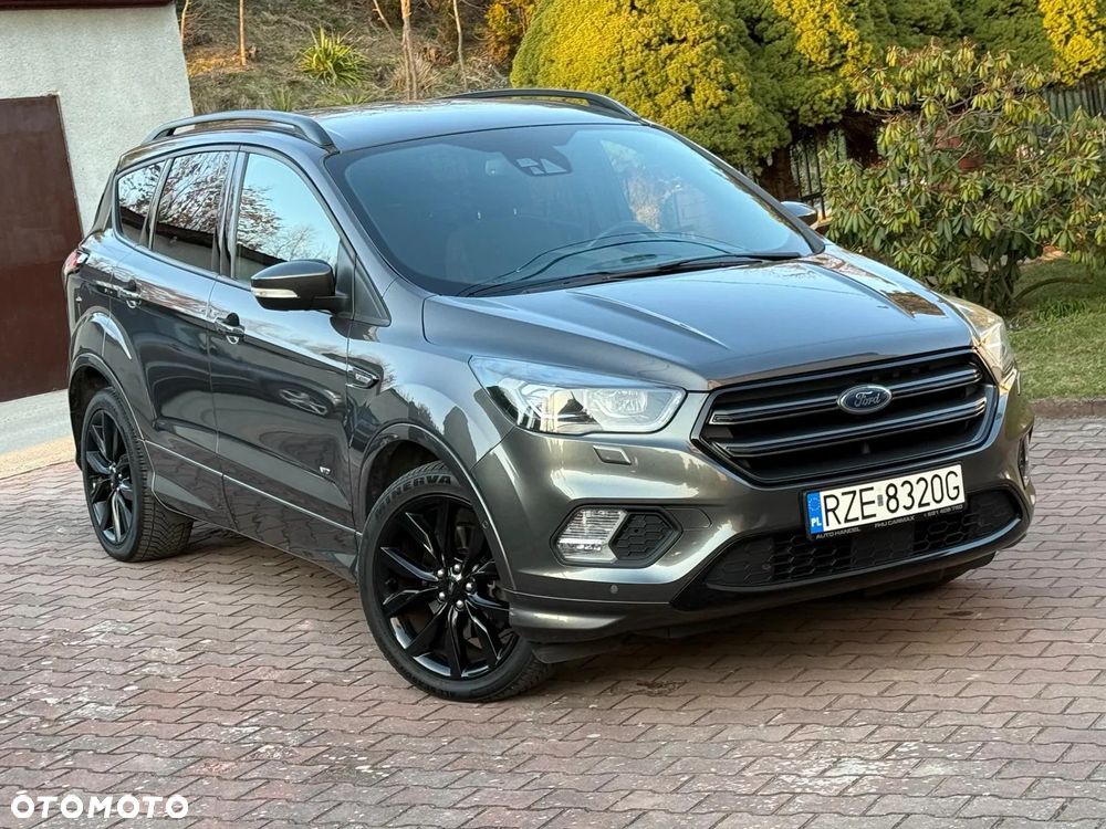 Ford Kuga 2.0 TDCi 4x4 ST-Line - 11
