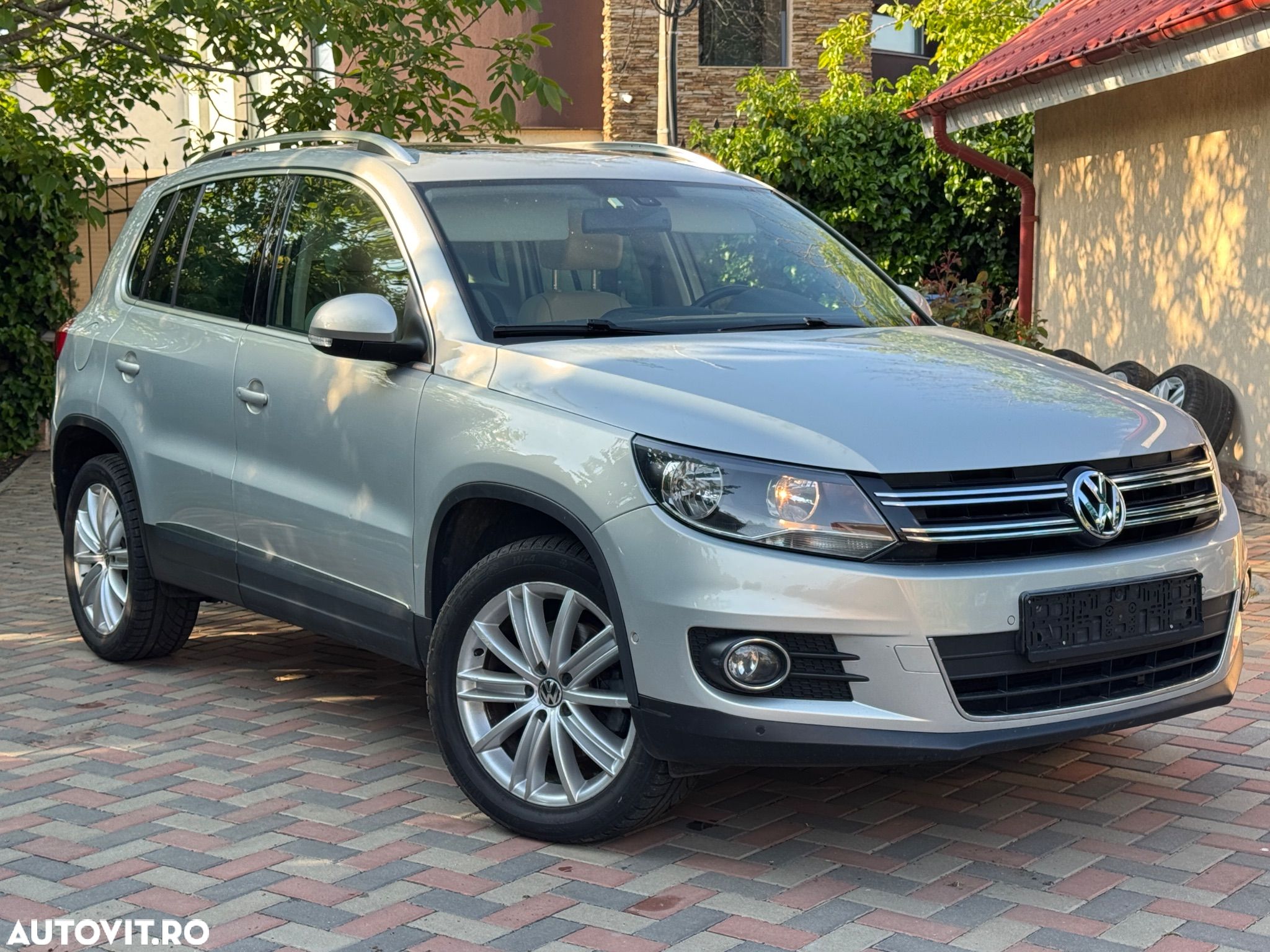 Volkswagen Tiguan 1.4 TSI 4Motion Lounge Sport & Style - 1