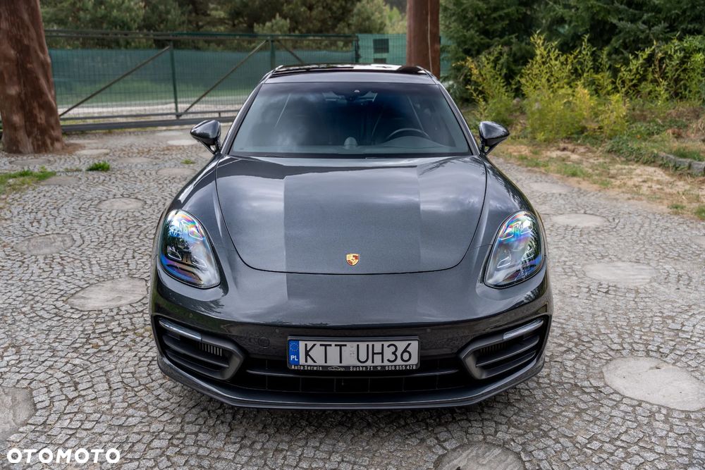Porsche Panamera 4S - 6