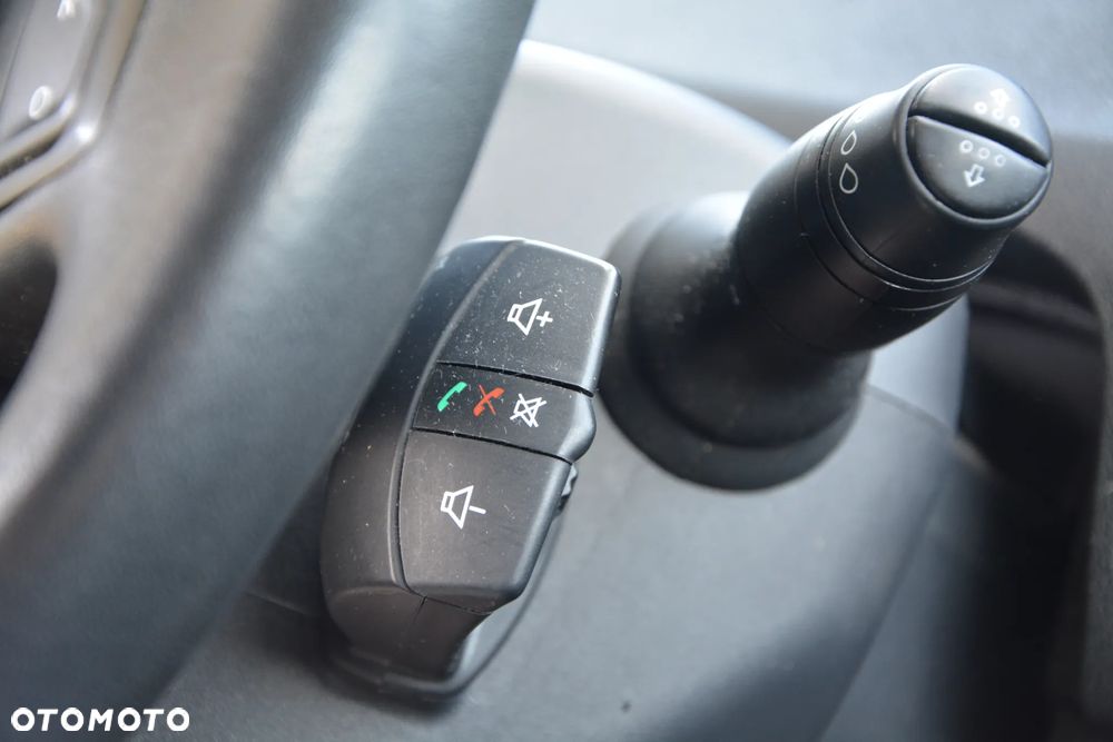 Renault Scenic ENERGY TCe 115 Expression - 21