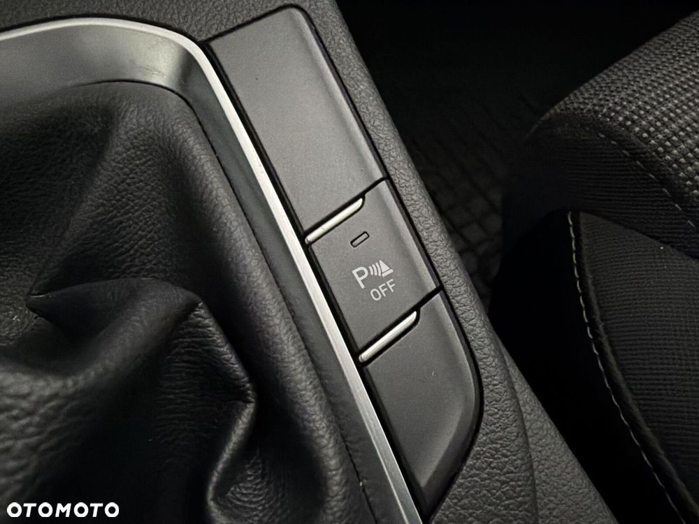 Hyundai i30 - 24