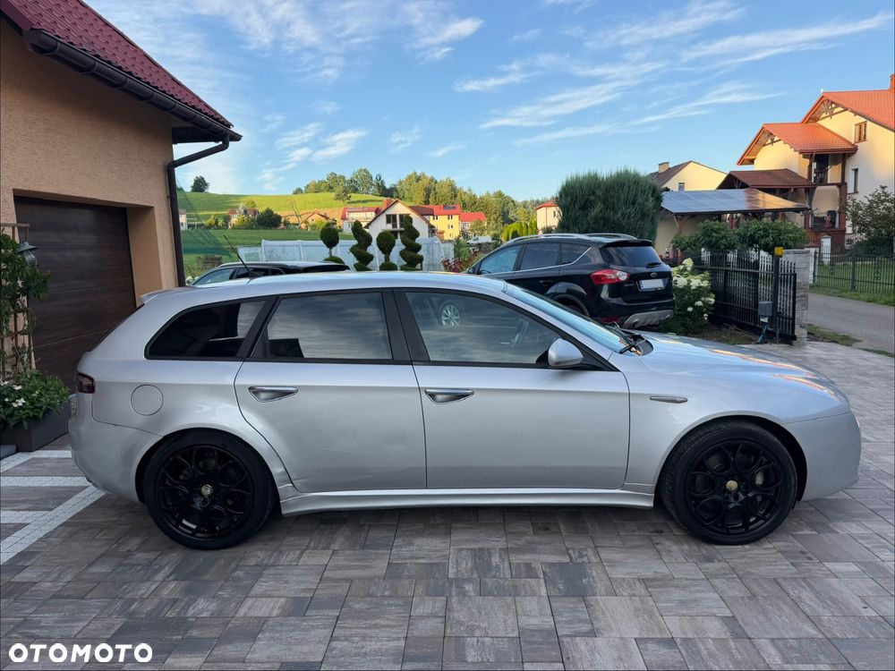 Alfa Romeo 159 2.4 JTDM 20V DPF Distinctive - 38