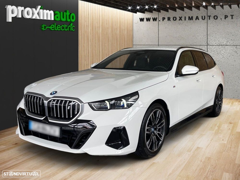 BMW i5 eDrive40 Pack Desportivo M - 1