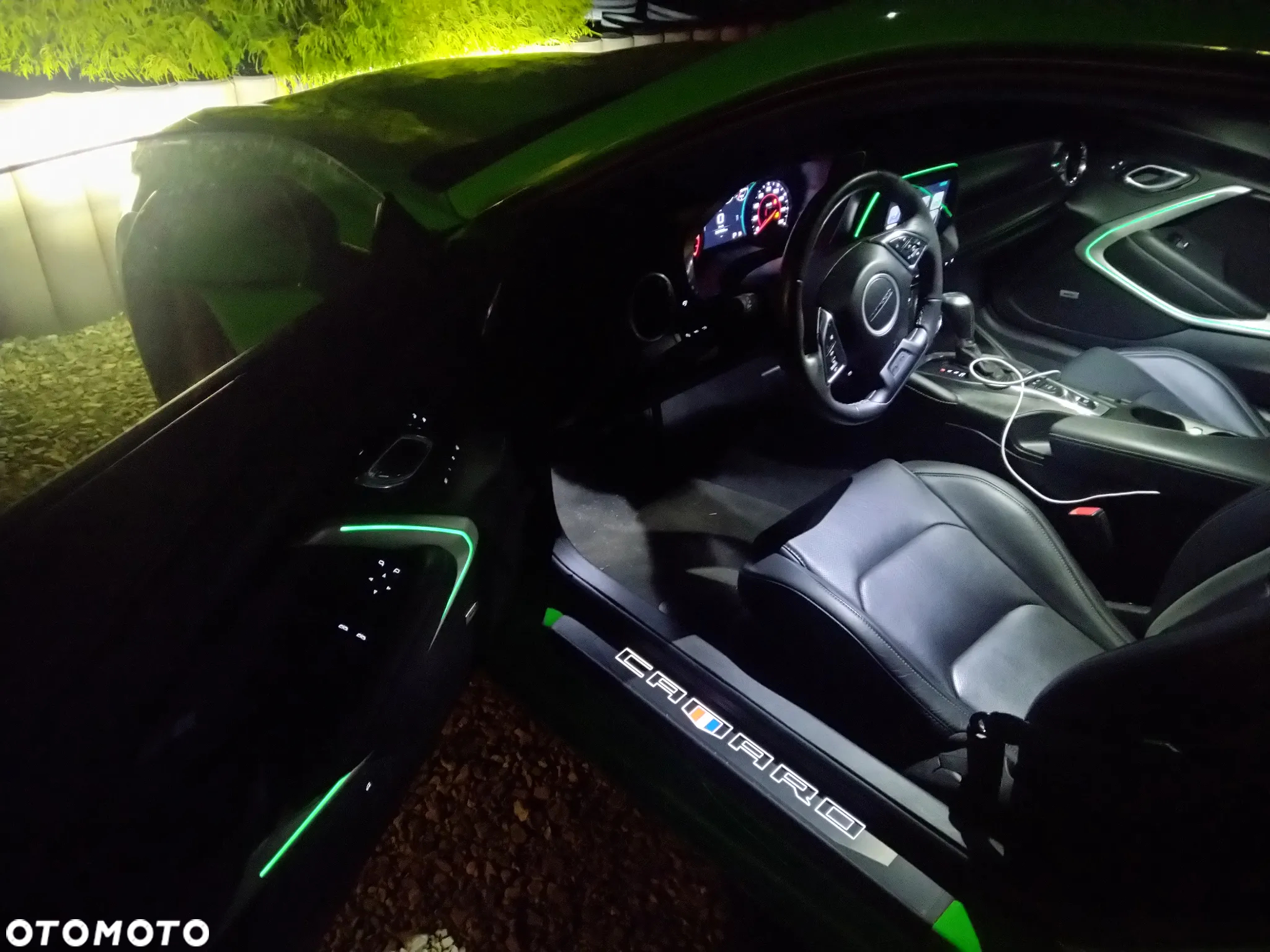 Chevrolet Camaro Coupe 2.0 - 11