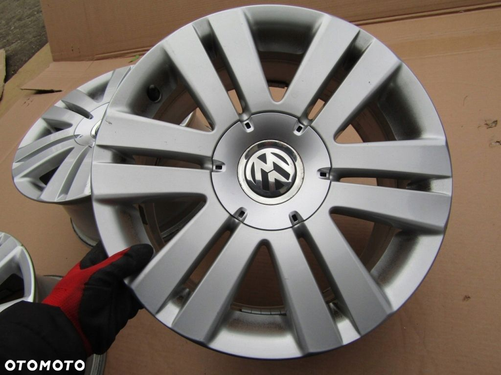 4x Felgi 16 VW T4 Touran Caddy Jetta Golf V VI VII VIII Passat B5 B6 B7 B8 - 15