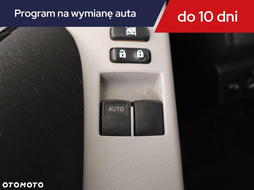 Toyota Yaris - 18