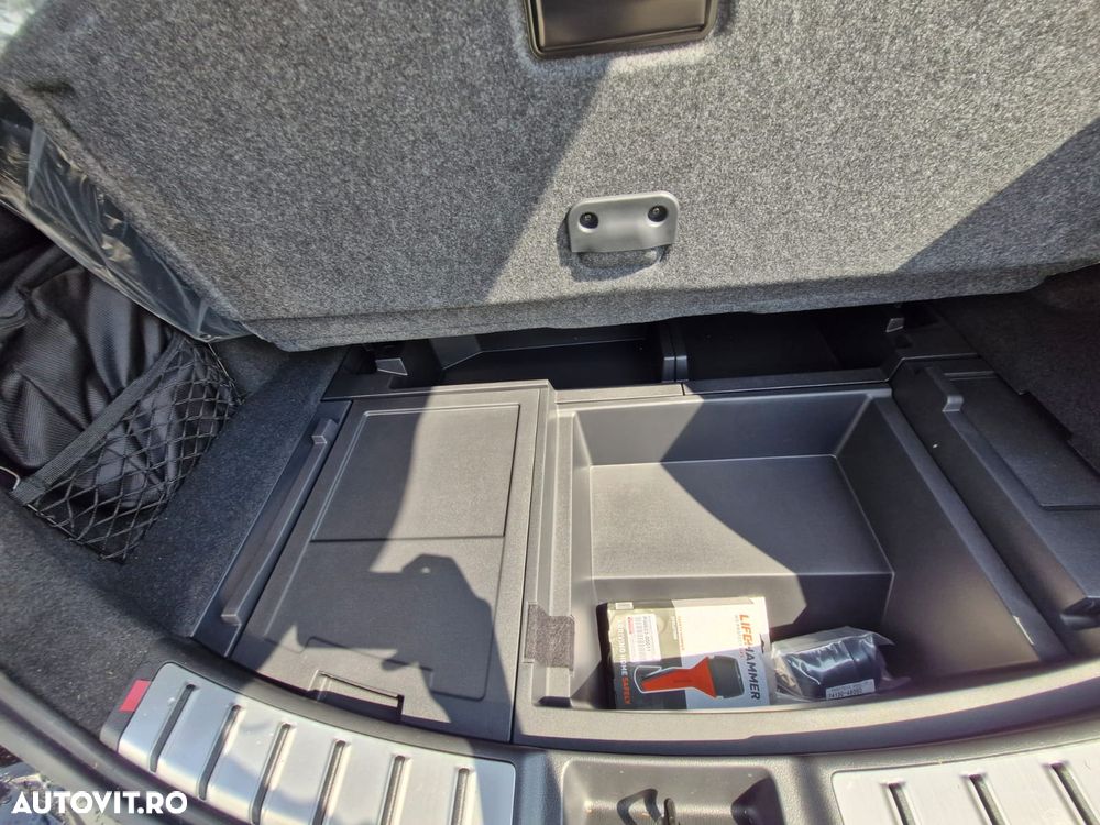 Lexus Seria NX - 25