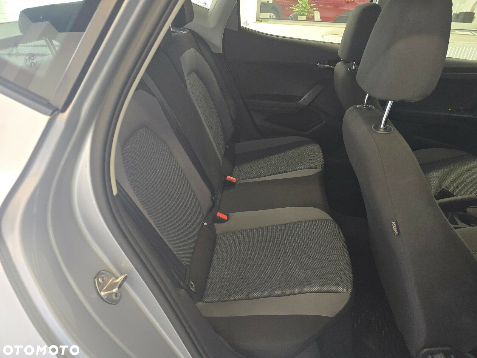 Seat Arona 1.0 TSI GPF Reference S&S - 12