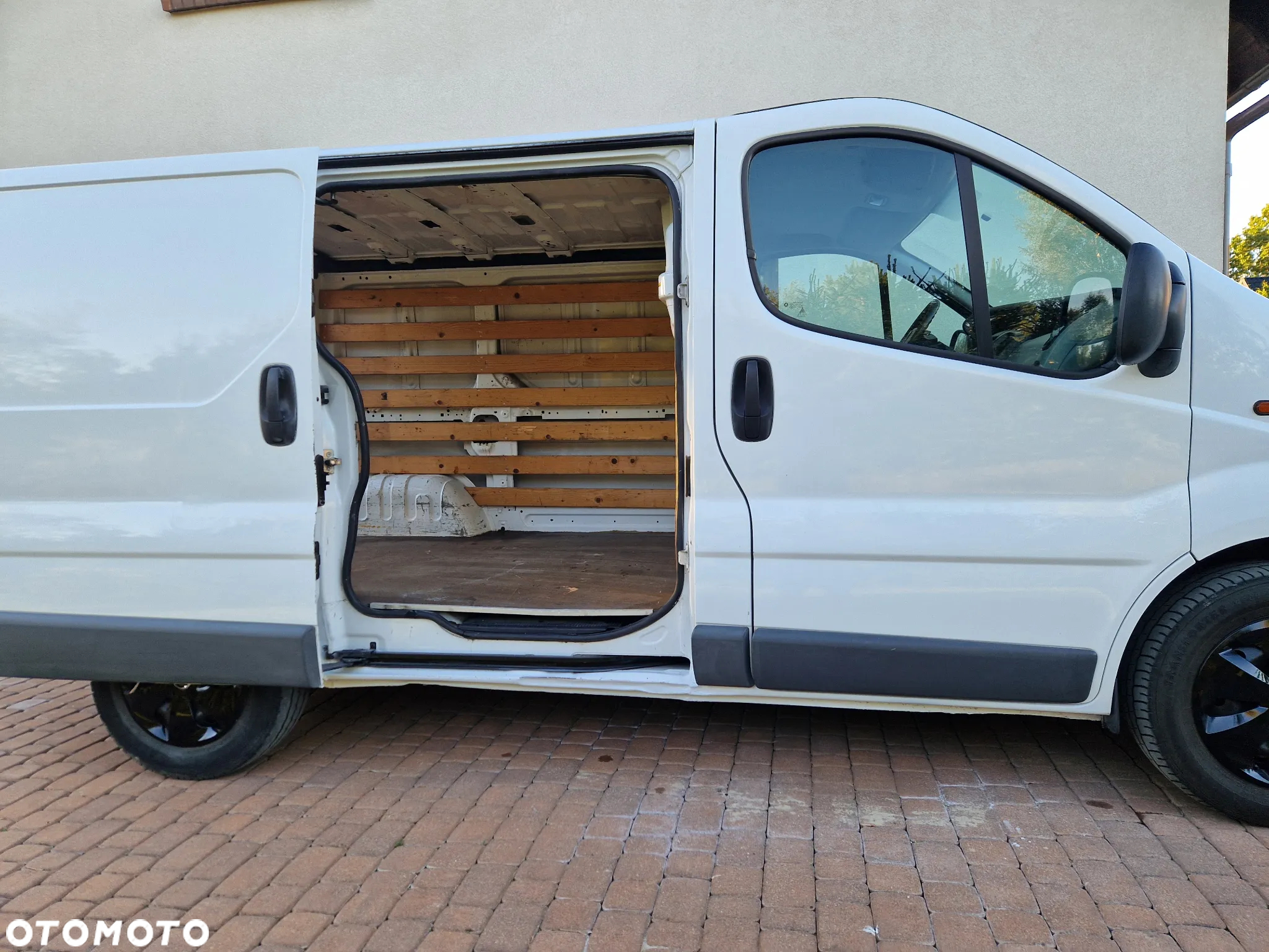 Opel Vivaro - 20
